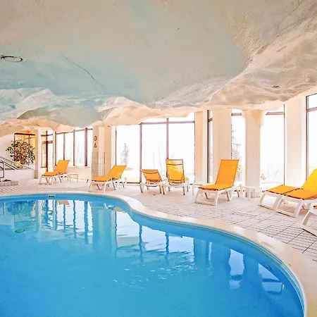 Le Bristol A25-31 By Interhome *